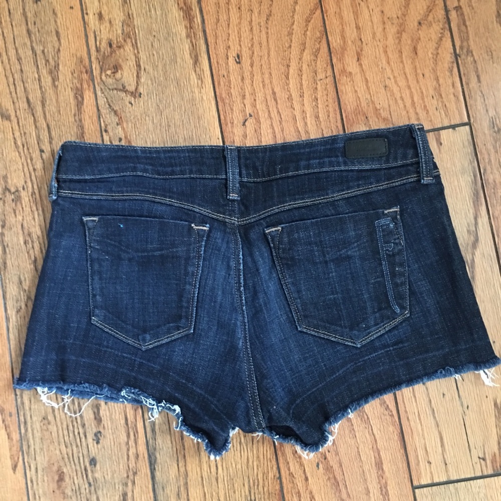 Short denim shorts never worn